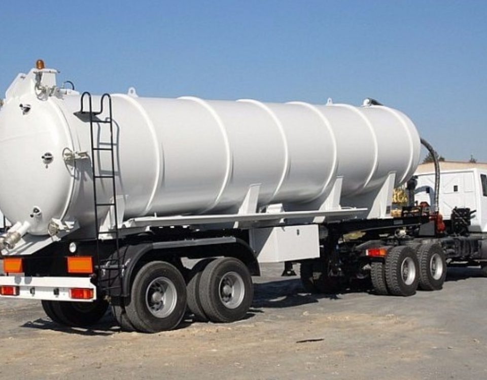 Sewage Water Tanker Service