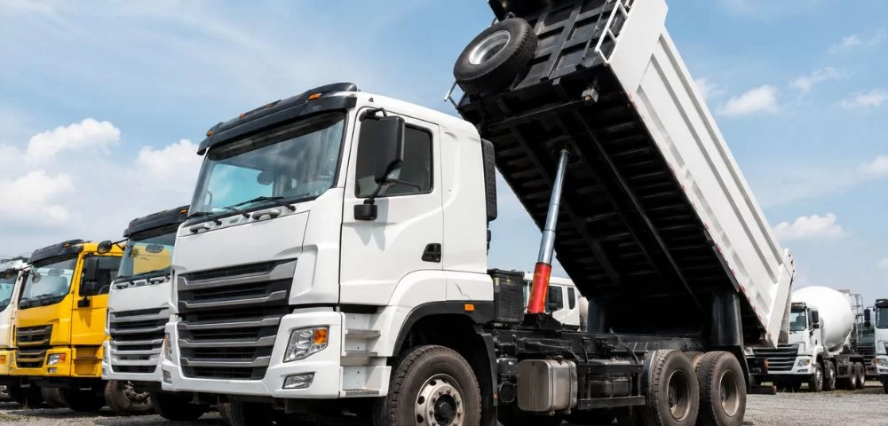 Why Choosing the Right Dump Truck Supplier Matters for Your Business?
