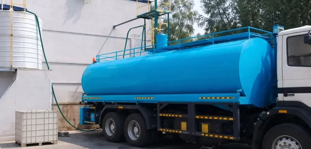 Benefits of Scheduled Water Tanker Supply for Residences